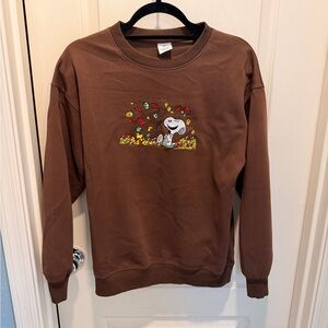 Embroidered Brown Snoopy Graphic Crewneck Sweatshirt